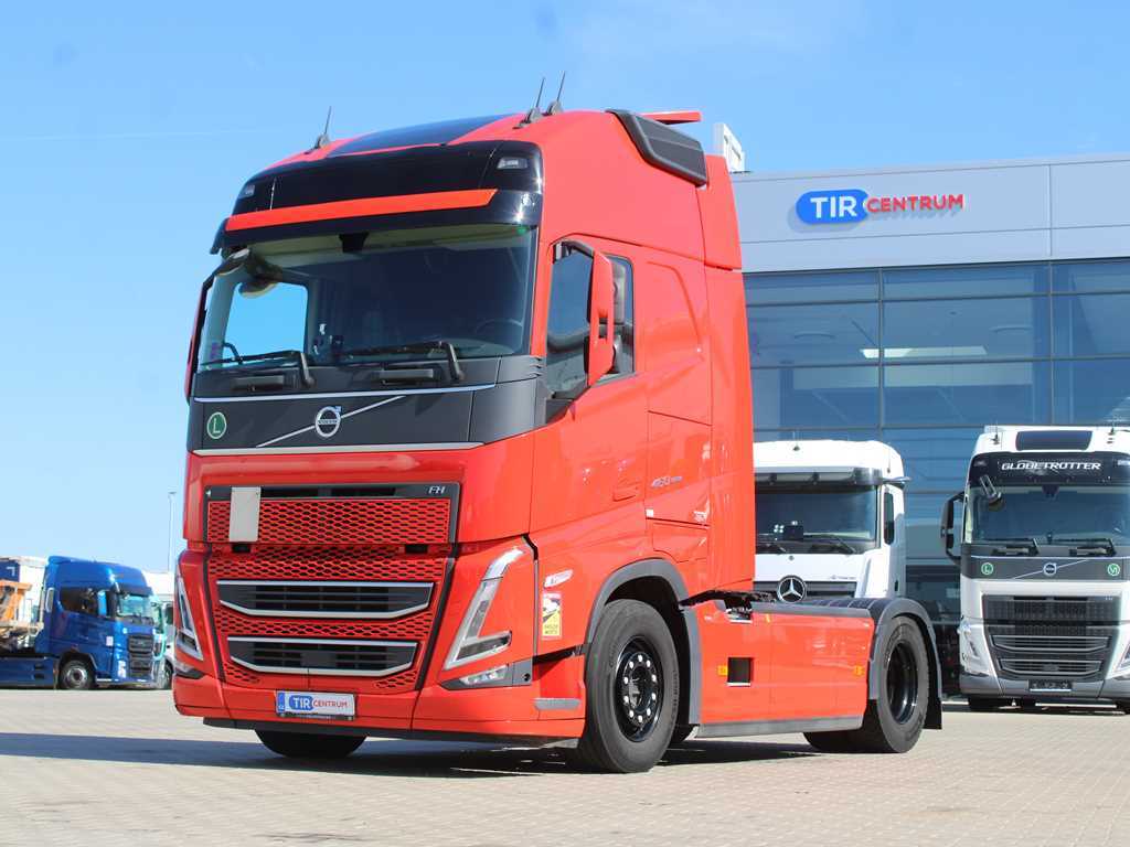 Volvo FH 460, EURO 6, VEB+, PNEU 80%, NAVIGACE, I-SAVE, I-PARK COOL